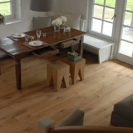 Holiday home Ferien Domizil Benendikenwai 7